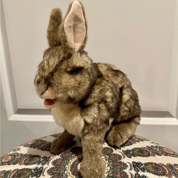 Realistic Rabbit Hand Puppet - Picture 2 of 6